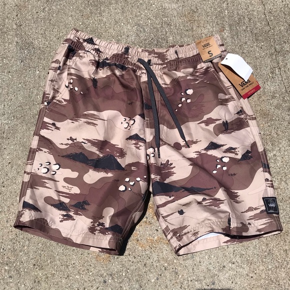 Vans Storm Camouflage Hybrid Shorts - Picture 2 of 8